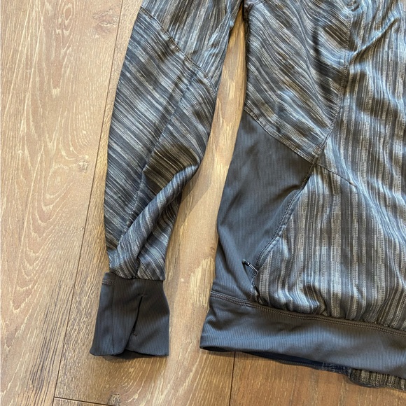 Lululemon Hooded Jacket - Picture 6 of 7